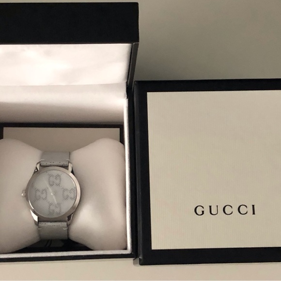 BNWT GUCCI GG HOLOGRAM WATCH - Picture 14 of 16